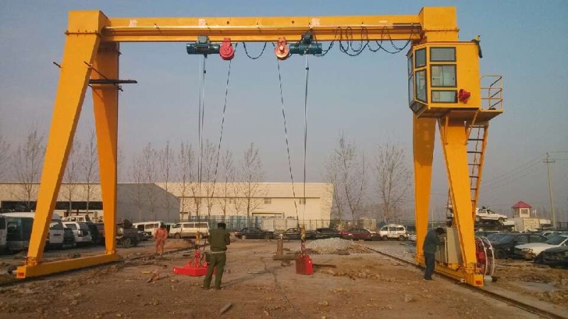 MHE 늄(dng)JT(mn)ʽؙC MHE type electric hoist single girder gantry crane