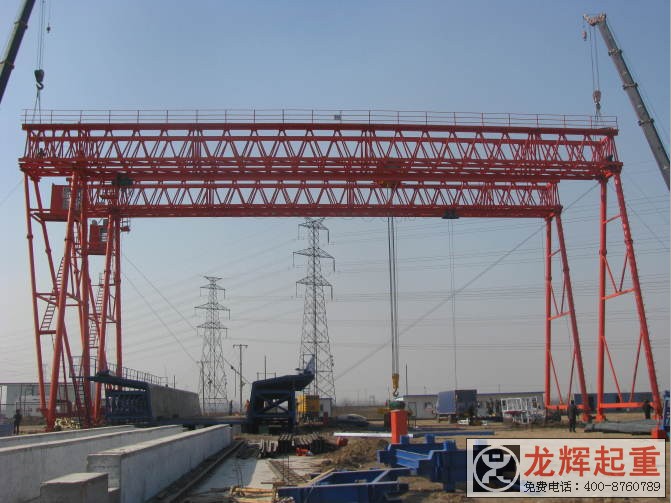 pT(mn)ʽؙCʽ  double girder gantry crane